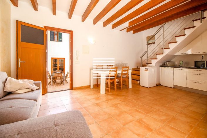 Image No.16-4 Bed Townhouse for sale