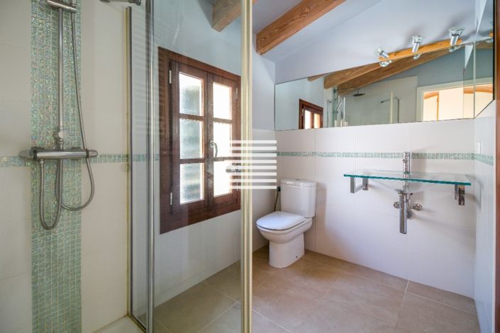 Image No.6-4 Bed Townhouse for sale