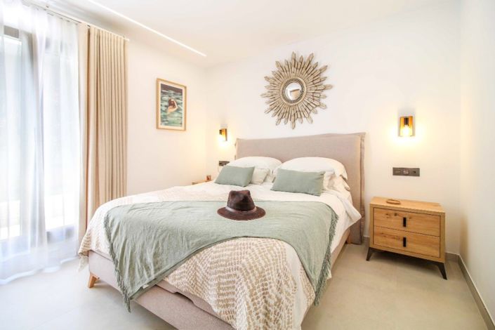 Image No.11-4 Bed Villa for sale