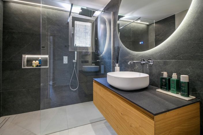 Image No.12-4 Bed Villa for sale