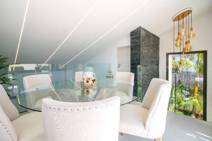 Image No.18-4 Bed Villa for sale