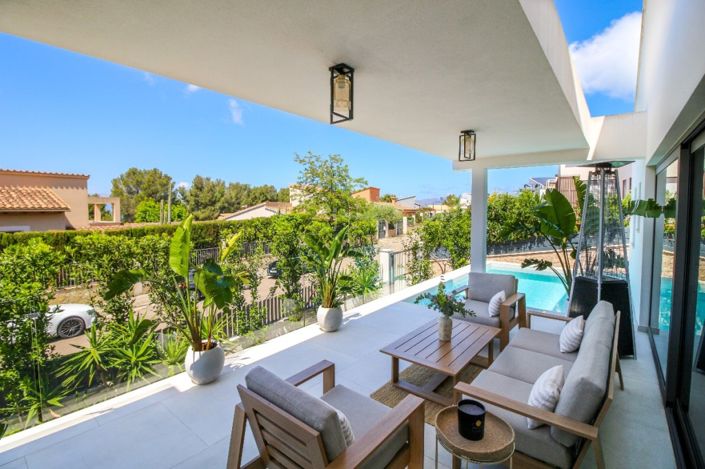 Image No.8-4 Bed Villa for sale