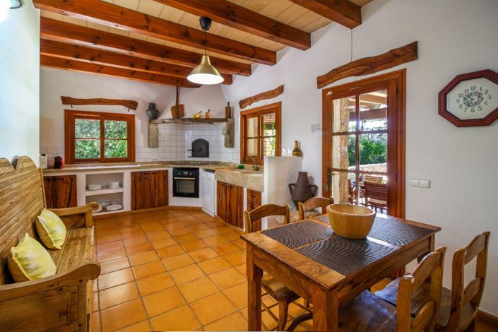 Image No.4-3 Bed Chalet for sale