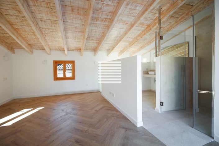 Image No.16-3 Bed Townhouse for sale