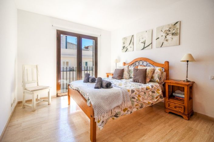 Image No.10-4 Bed Apartment for sale