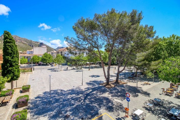 Image No.18-4 Bed Apartment for sale