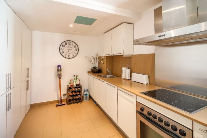 Image No.8-4 Bed Apartment for sale