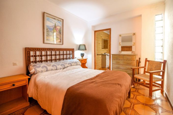 Image No.6-3 Bed Townhouse for sale