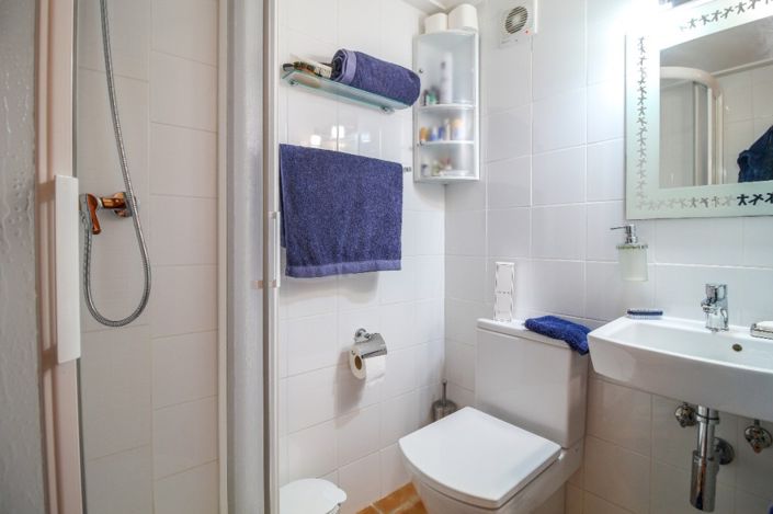 Image No.12-3 Bed Townhouse for sale