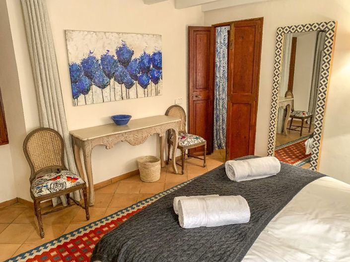 Image No.14-4 Bed Townhouse for sale