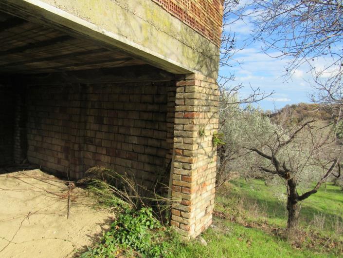 Image No.22-4 Bed Country House for sale