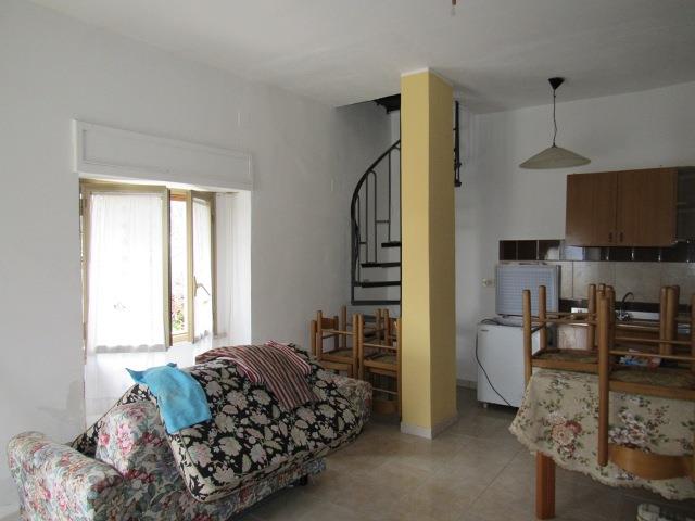 Image No.7-2 Bed Country House for sale