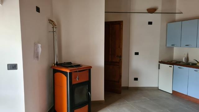 Image No.6-3 Bed Townhouse for sale