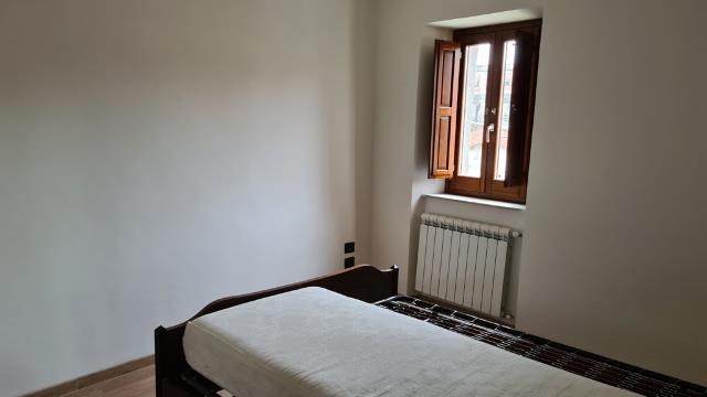 Image No.13-3 Bed Townhouse for sale