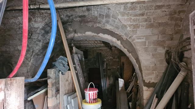 Image No.14-3 Bed Townhouse for sale