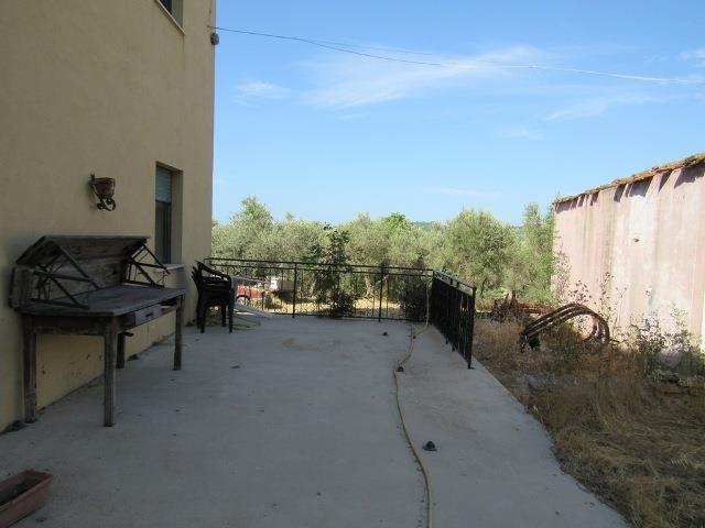 Image No.4-6 Bed Country House for sale