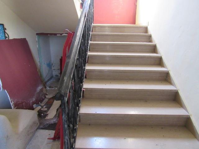 Image No.5-6 Bed Country House for sale