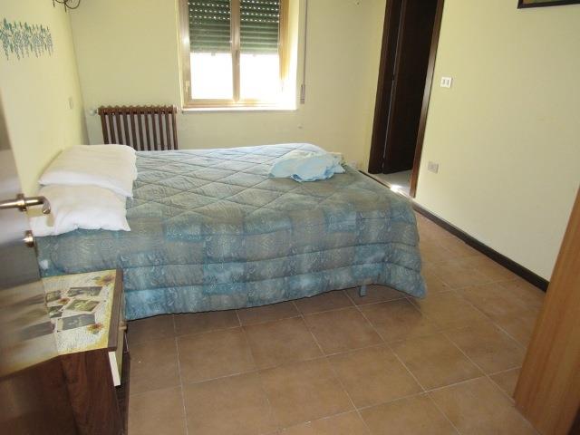 Image No.6-6 Bed Country House for sale