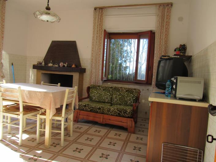 Image No.3-3 Bed Townhouse for sale