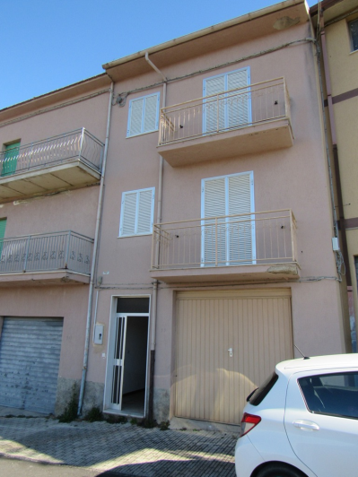 Image No.4-2 Bed Townhouse for sale