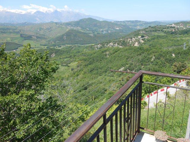 Image No.18-3 Bed Country House for sale