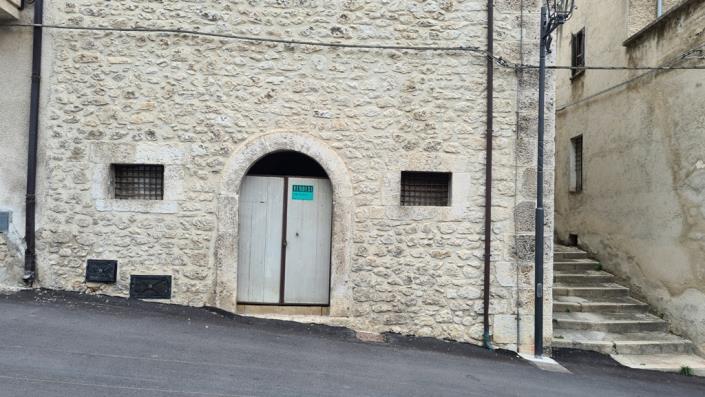 Image No.2-3 Bed Townhouse for sale