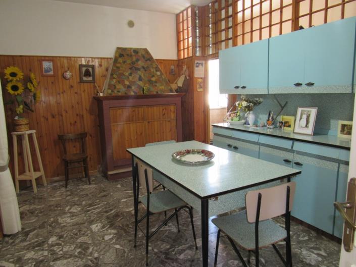 Image No.3-3 Bed Villa / Detached for sale