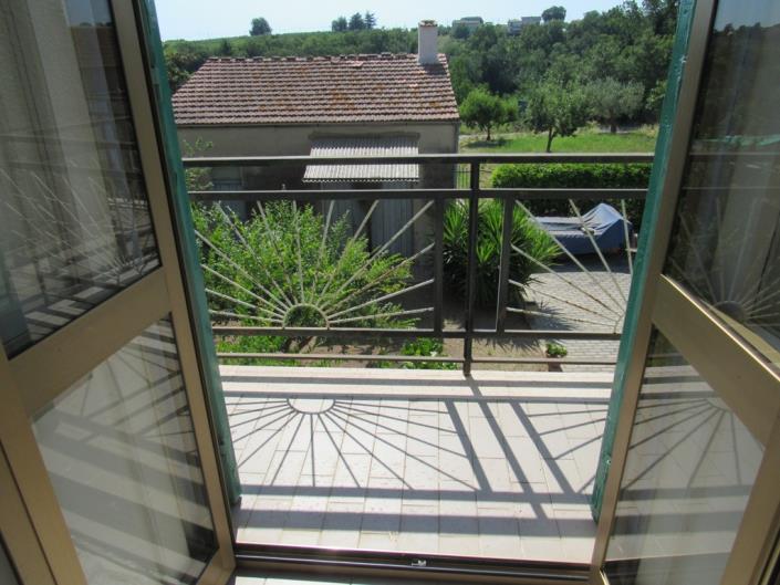 Image No.12-3 Bed Villa / Detached for sale