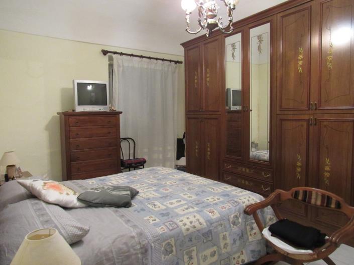 Image No.8-6 Bed Townhouse for sale