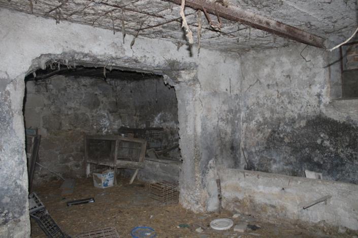 Image No.19-10 Bed Farmhouse for sale