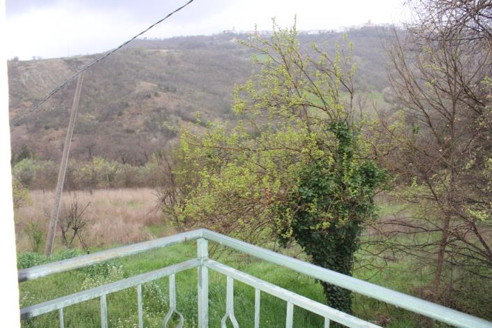 Image No.22-10 Bed Farmhouse for sale