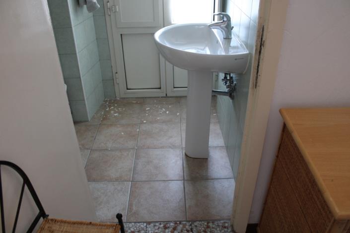 Image No.17-2 Bed Townhouse for sale