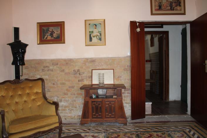 Image No.11-2 Bed Country House for sale