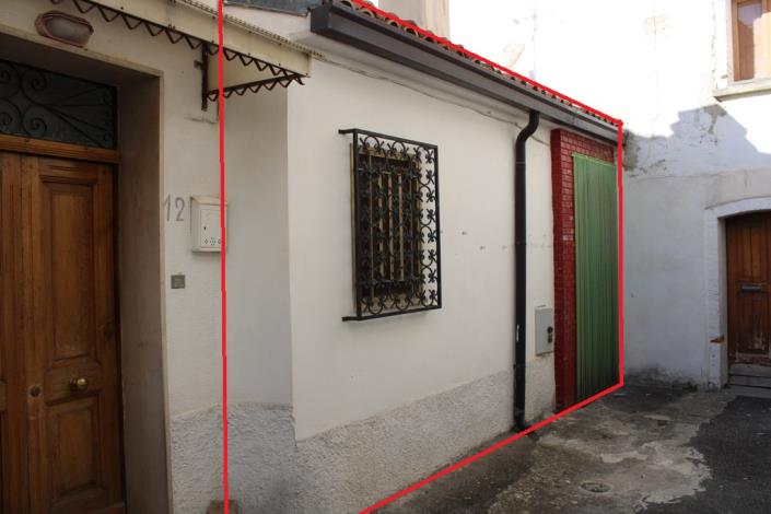 Image No.7-2 Bed Townhouse for sale