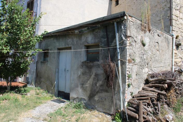 Image No.19-3 Bed Townhouse for sale