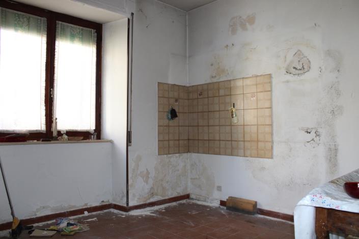 Image No.10-2 Bed Country House for sale