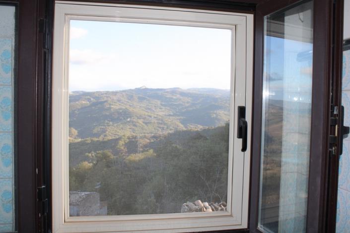 Image No.10-2 Bed Townhouse for sale