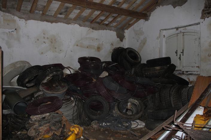 Image No.19-3 Bed Country House for sale