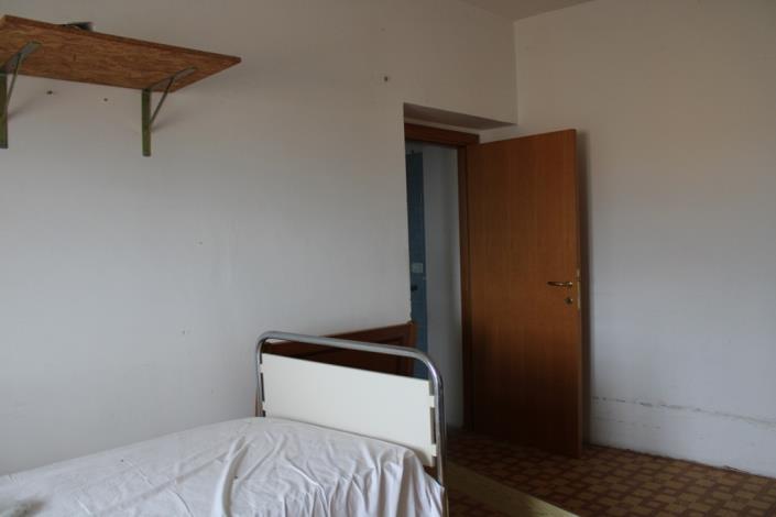 Image No.21-3 Bed Country House for sale