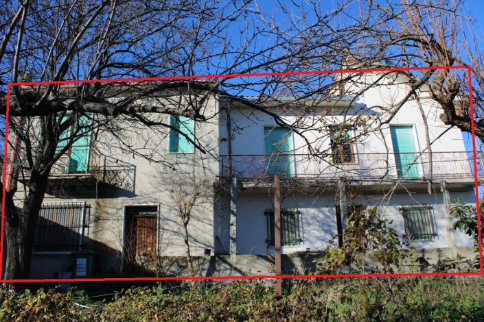 Image No.6-4 Bed Country House for sale