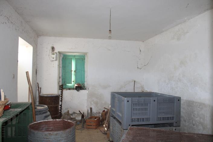 Image No.17-4 Bed Country House for sale