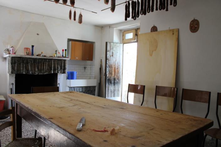 Image No.4-2 Bed House for sale