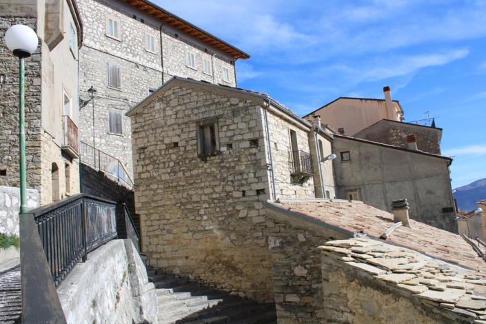 Image No.4-3 Bed House for sale