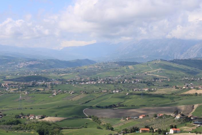 Image No.20-4 Bed Townhouse for sale