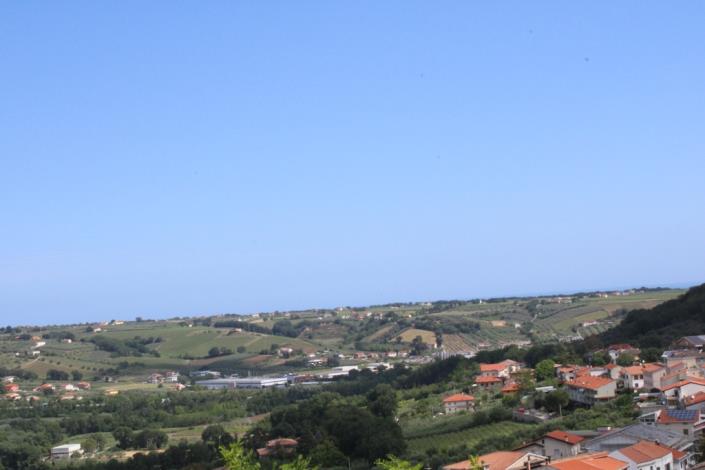 Image No.10-2 Bed Townhouse for sale