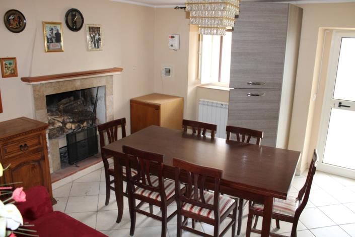 Image No.3-2 Bed Townhouse for sale