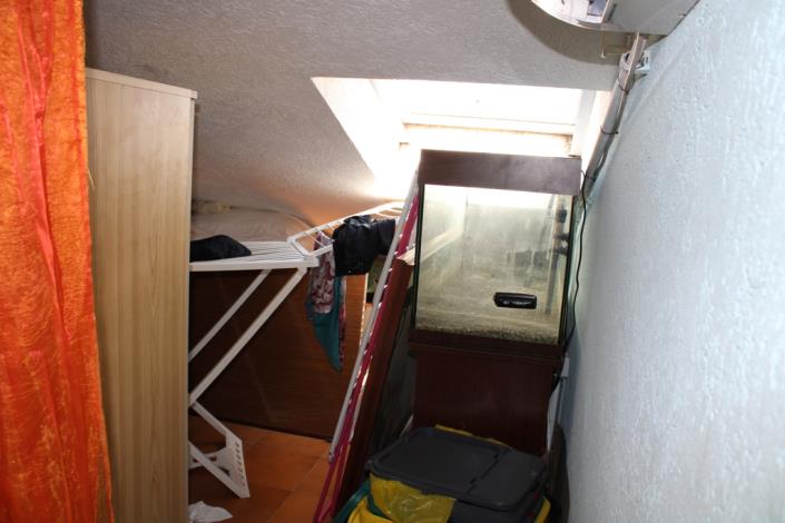 Image No.12-2 Bed Apartment for sale