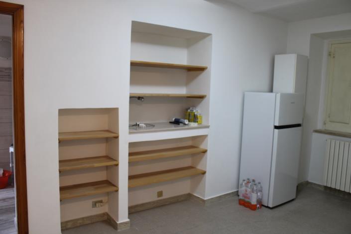 Image No.13-5 Bed Townhouse for sale