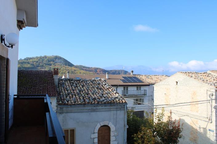 Image No.18-3 Bed Townhouse for sale