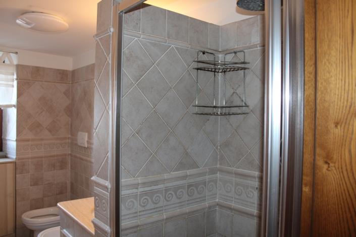 Image No.24-3 Bed Townhouse for sale